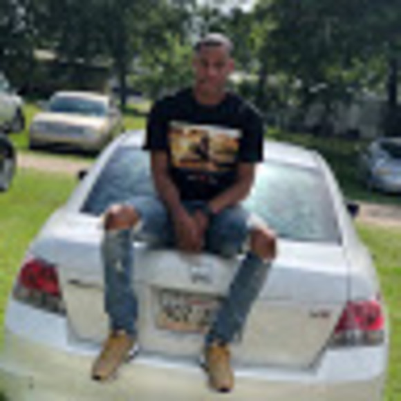 Meet your Posher, Ty - Picture 1 of 1